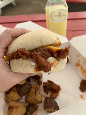 The potatoes are OUT OF THIS WORLD. And some delicious bbq chickN’! Ginger beer also yum. at Vegelicious in Nashville