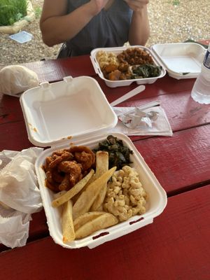 Hot chicken soul plate  at Vegelicious in Nashville