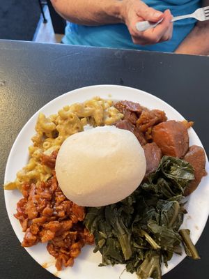Soul food platter  at Vegelicious in Nashville