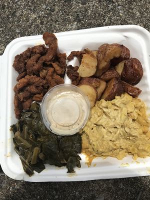 Homestyle platter   at Vegelicious in Nashville