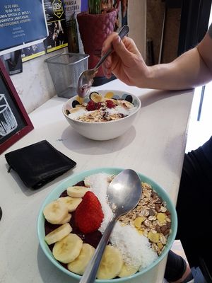 Bowls at Alabama Cafe in San Sebastian