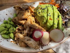 Heura Bowl Portobello at Amarre 69 in Barcelona