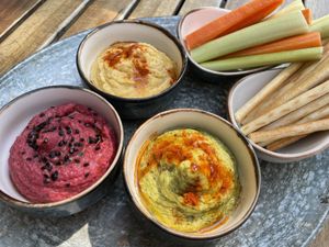 Trio de hummus  at Amarre 69 in Barcelona