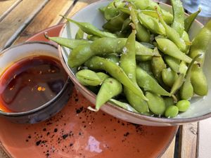 Edamames a la sal con salsa picante a parte  at Amarre 69 in Barcelona