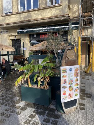 The exterior  at Amarre 69 in Barcelona