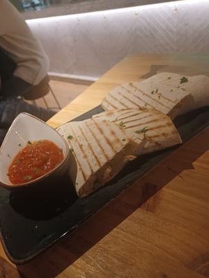 Tacos at Amarre 69 in Barcelona