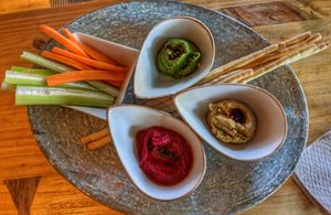 Trio de Hummus at Amarre 69 in Barcelona
