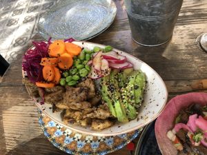 Chick’n bowl  at Amarre 69 in Barcelona