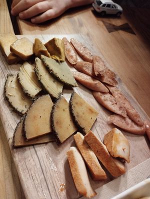 Cheeses at Amarre 69 in Barcelona