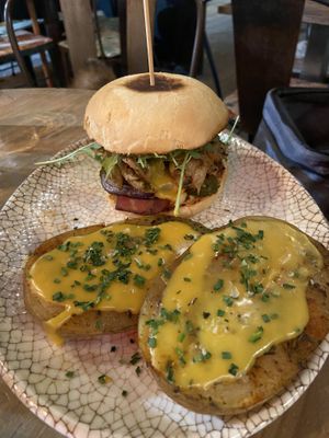 Burger 🍔  at Amarre 69 in Barcelona