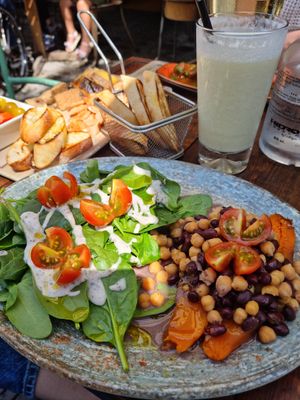  at Amarre 69 in Barcelona