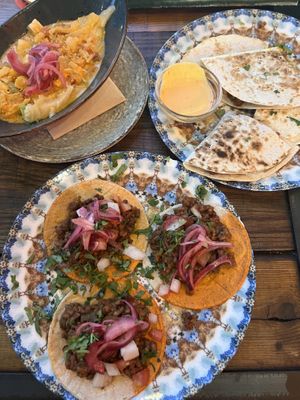 Ceviche, quesadilla & tacos  at Amarre 69 in Barcelona