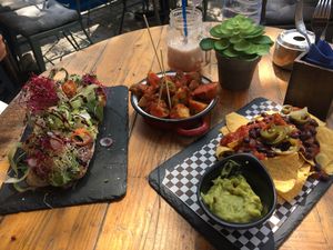 Sandwiches, nachos and patatas at Amarre 69 in Barcelona