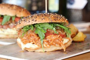Jackfruit burger at Amarre 69 in Barcelona