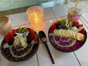 Red & pink rainbowl💕 at Rainbowls in Amsterdam