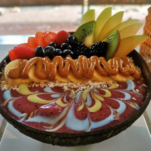 Yummy bowl 🤤 at Rainbowls in Amsterdam