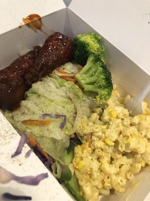 Buffalo Wings.... yasssss at ZeeZee's in Roanoke