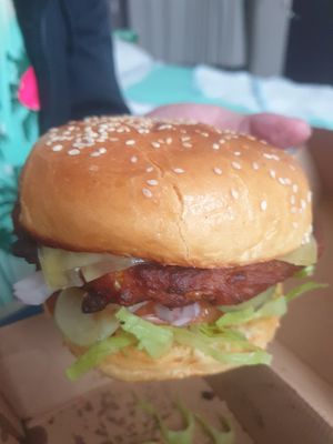 Vegan Queen yum at Isabella Cafe & Bar in Parkville