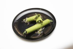 Crepe de espinafres com cogumelos Shitake at Green in Paredes