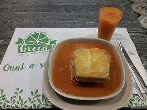 Francesinha Vegan  at Green in Paredes