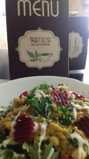 Vegan pizza at Green in Paredes