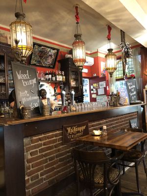 De bar van het eetcafé  at Eetcafé 't Olijfje in Roermond