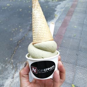 Heladito de menta 😋 at NiceCream in Santiago