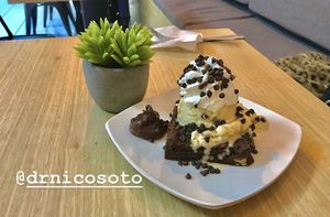 Brownie at NiceCream in Santiago