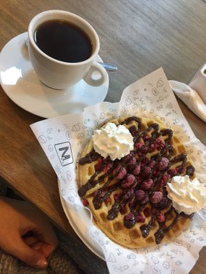 Caffè Americano and waffle at NiceCream in Santiago