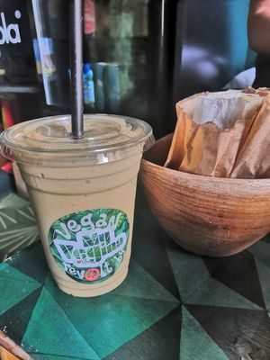 Sun solicitation smoothie at MyVegina in Stockholm