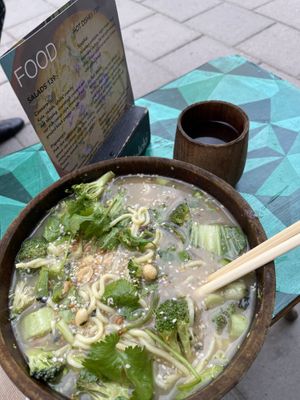 Le Rah Mehn  at MyVegina in Stockholm