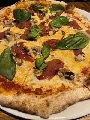 Baked ham at Manso Pizzeria in Barcelona