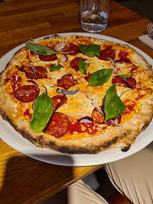 Chorizo pizza at Manso Pizzeria in Barcelona