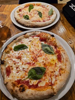  at Manso Pizzeria in Barcelona