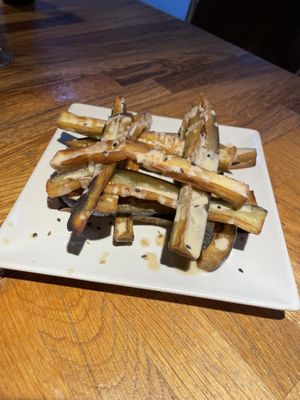 Berenjena frita con salsa de sésamo  at Manso Pizzeria in Barcelona