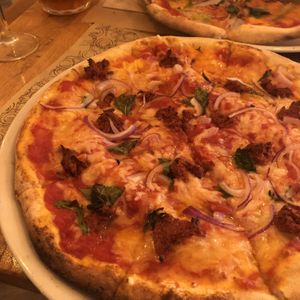 Vegan chorizo 🤤 at Manso Pizzeria in Barcelona