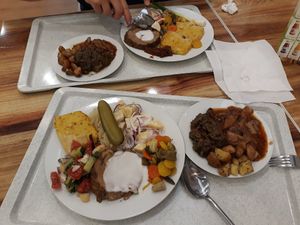 A little bit of everything at 827 Speciality Kitchen - Kalvin in Budapest