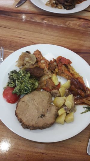 Buffet food at 827 Speciality Kitchen - Kalvin in Budapest