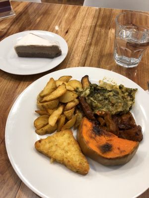 Buffet at 827 Speciality Kitchen - Kalvin in Budapest