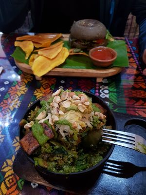 Green bowl and burger at Wachuma in Antigua
