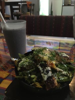 Tempeh curry bowl  at Wachuma in Antigua