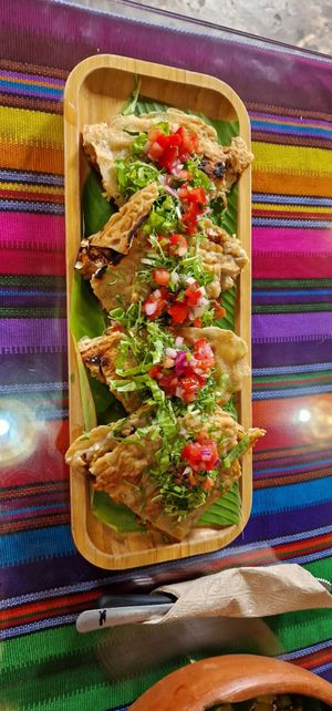 Krauterdillas at Wachuma in Antigua