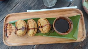 Krautons with teriyaki sauce at Wachuma in Antigua