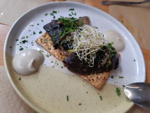 Starter: Pulpo al Olivo(setas shiitake) - Special seasonal dish for spring at Los Andenes Vegan in Madrid