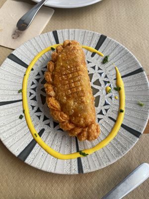 Empanada criolla #Veganuary at Los Andenes Vegan in Madrid