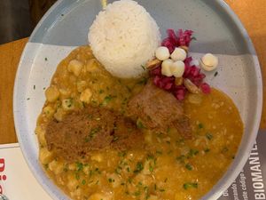  at Los Andenes Vegan in Madrid