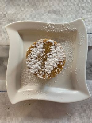 Alfajor at Los Andenes Vegan in Madrid