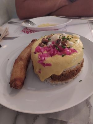 Arroz tapado at Los Andenes Vegan in Madrid