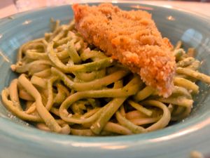 Tallarines huancaína at Los Andenes Vegan in Madrid