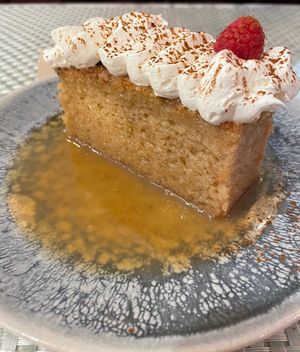 Tarta de tres leches  at Los Andenes Vegan in Madrid